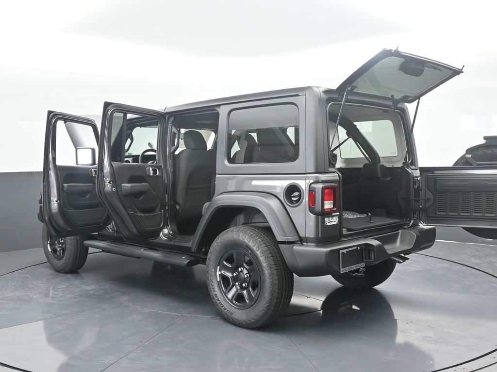 New 2026 Granite Crystal Metallic Clearcoat Jeep Sport image 66