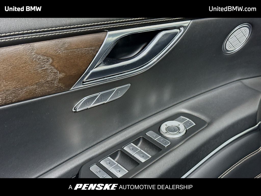 Thumbnail: 2021 Genesis GV80 - 3