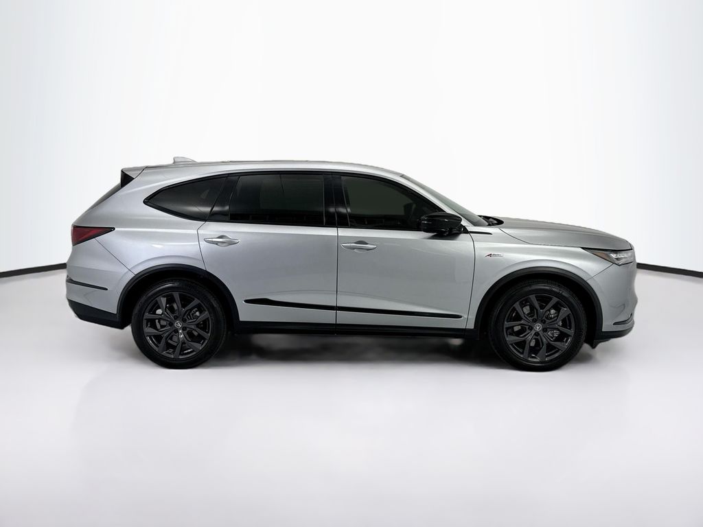 Thumbnail: 2024 Acura MDX - 4