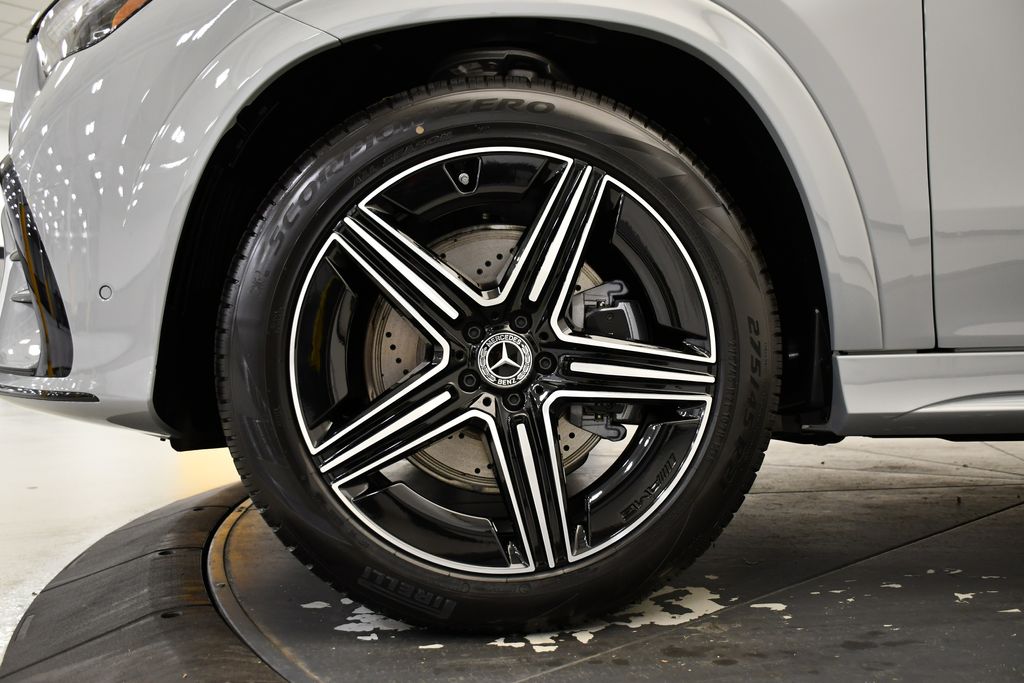 Thumbnail: 2026 Mercedes-Benz GLE - 13