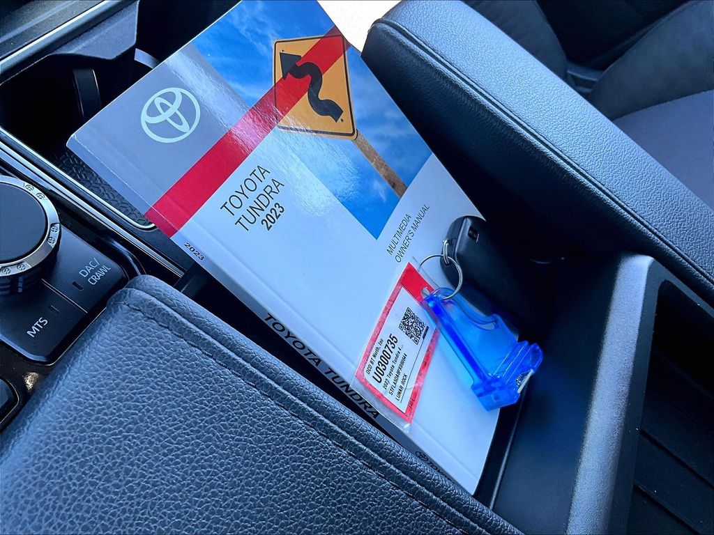 2023 Toyota Tundra — photo 29