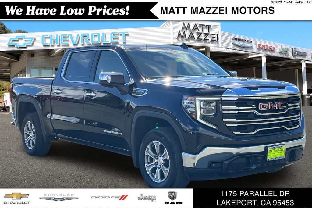 2025 GMC Sierra 1500 SLT Crew Cab RWD