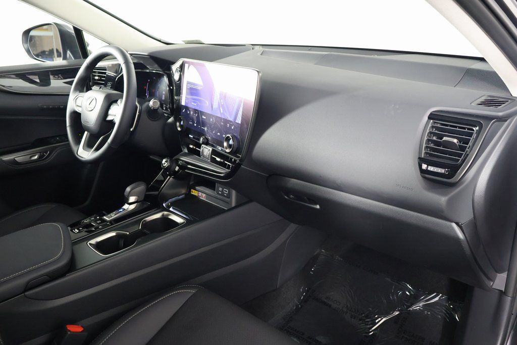 2025 Lexus NX Hybrid 350h Premium 9