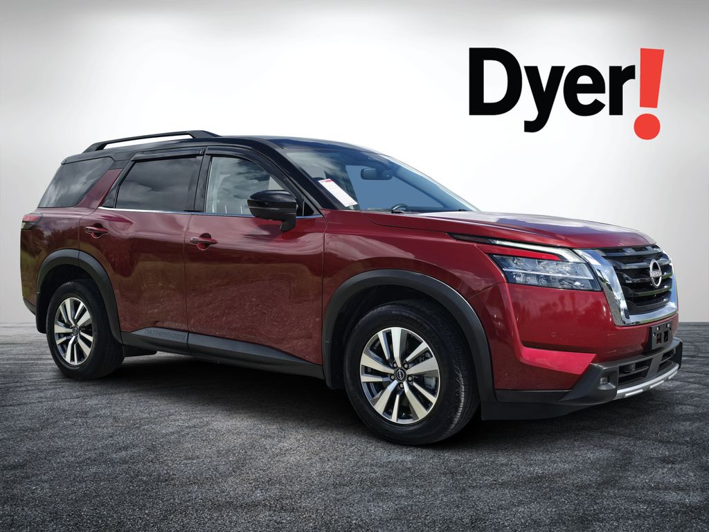 Red (Scarlet Ember Tintcoat/Super Black) 2022 Nissan Pathfinder SUV / Crossover All-Wheel Drive 9-Speed Automatic