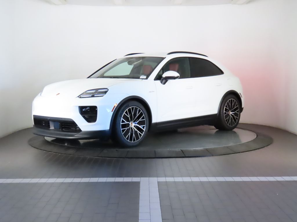 Thumbnail: 2025 Porsche Macan - 1