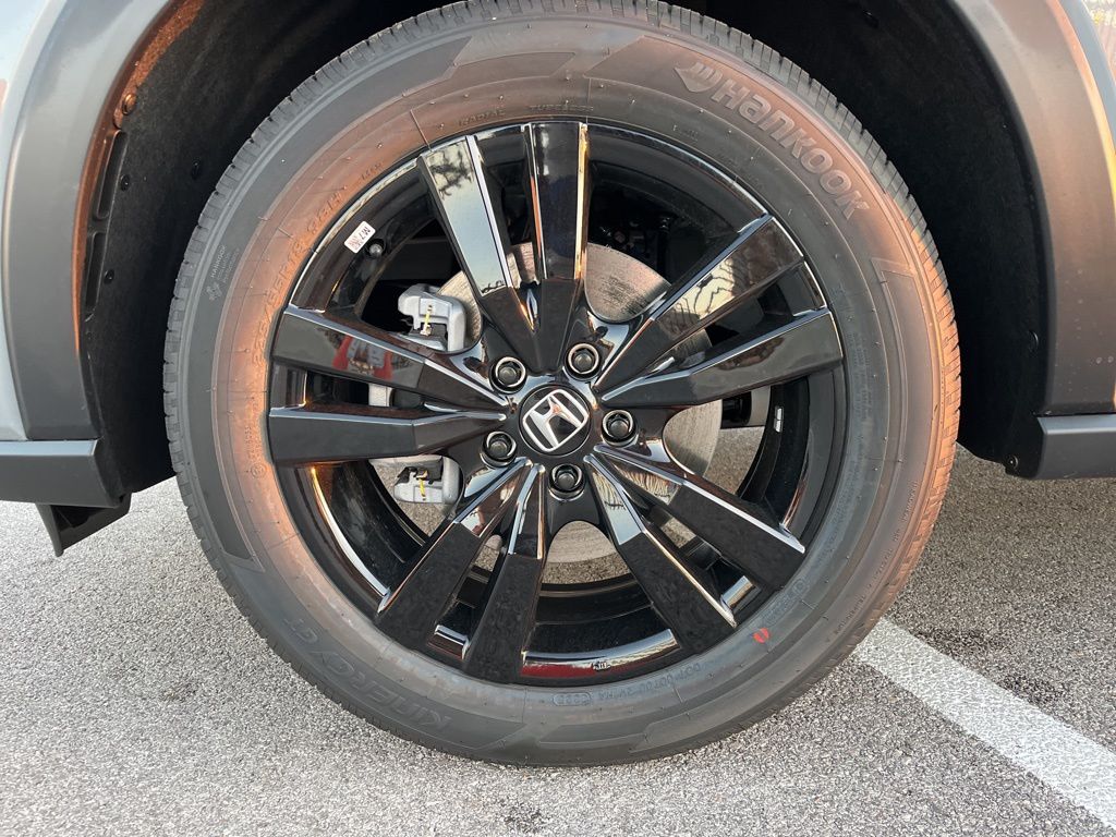 Thumbnail: 2026 Honda HR-V - 6