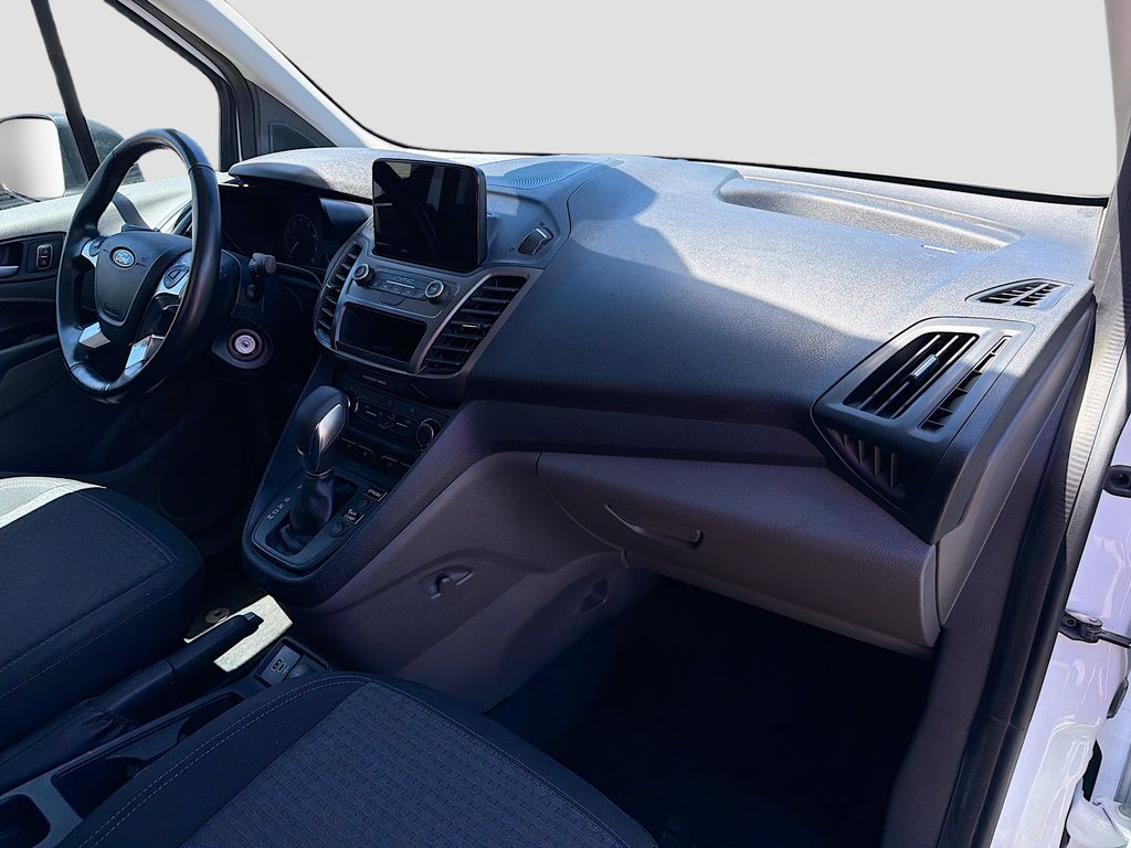Used 2023 White Ford XLT image 27