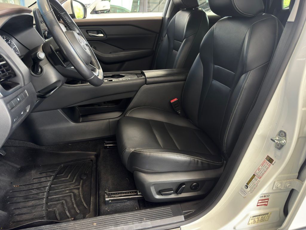 2023 Nissan Rogue SL White at Classic Elite Chevrolet Sugar Land