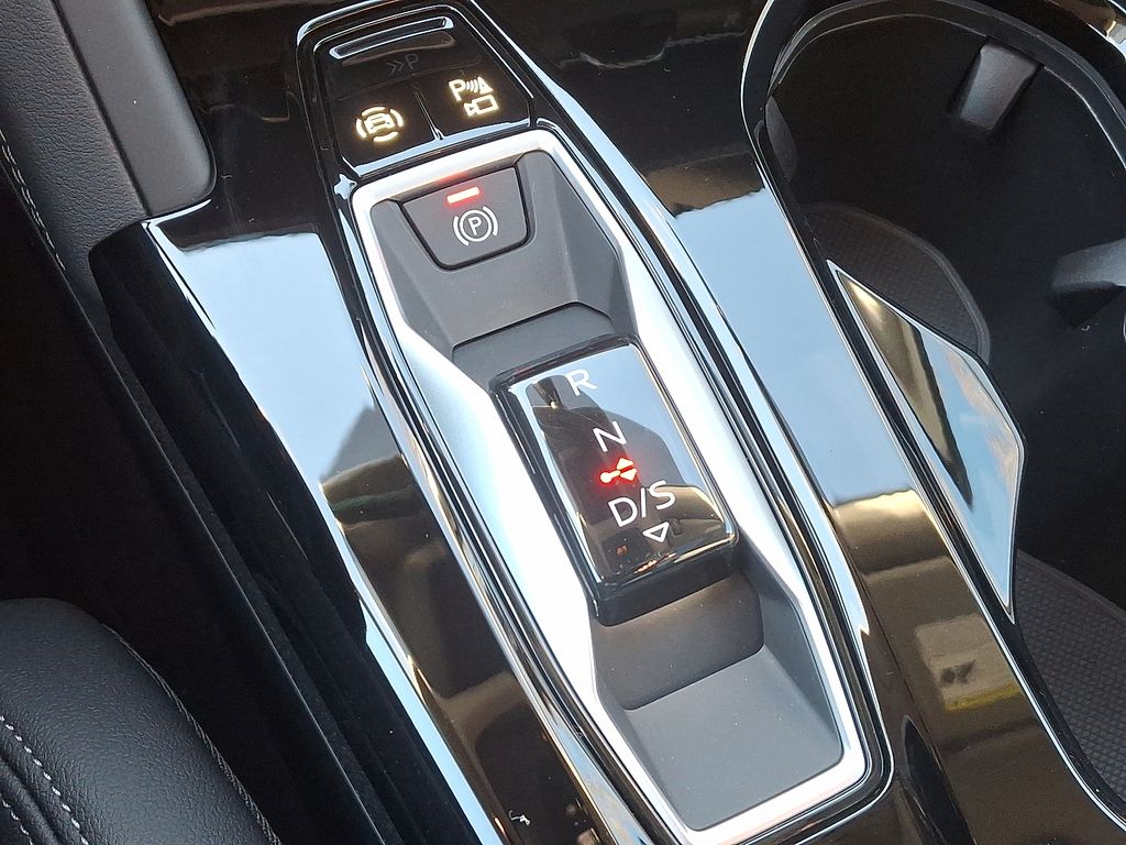 Thumbnail: 2025 Audi Q5 - 7