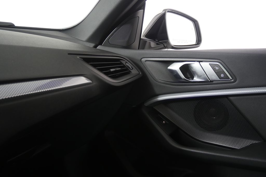 Thumbnail: 2021 BMW 2 Series - 29