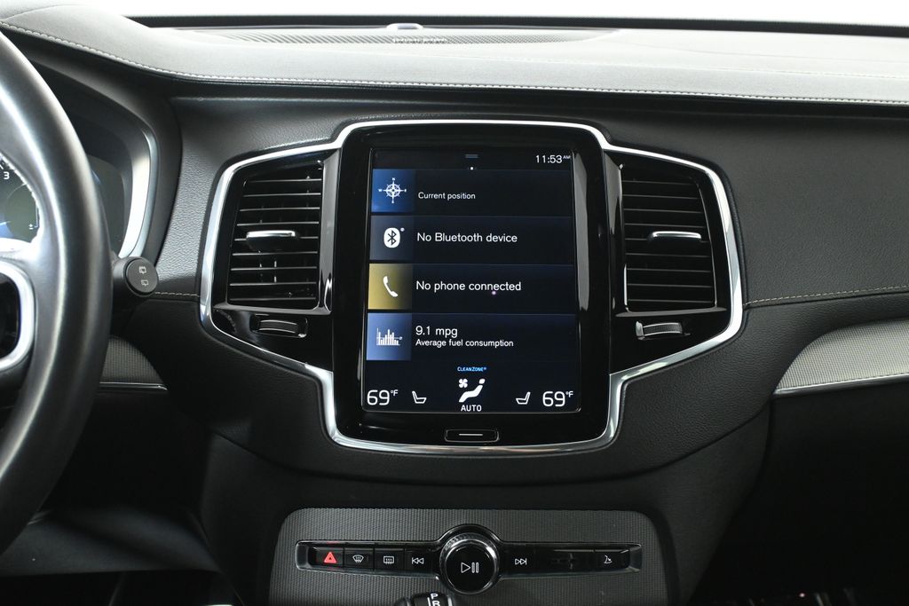 Thumbnail: 2020 Volvo XC90 - 22