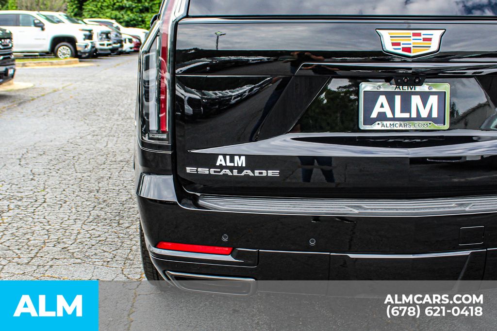 Used 2026 Black Cadillac Platinum Sport image 11