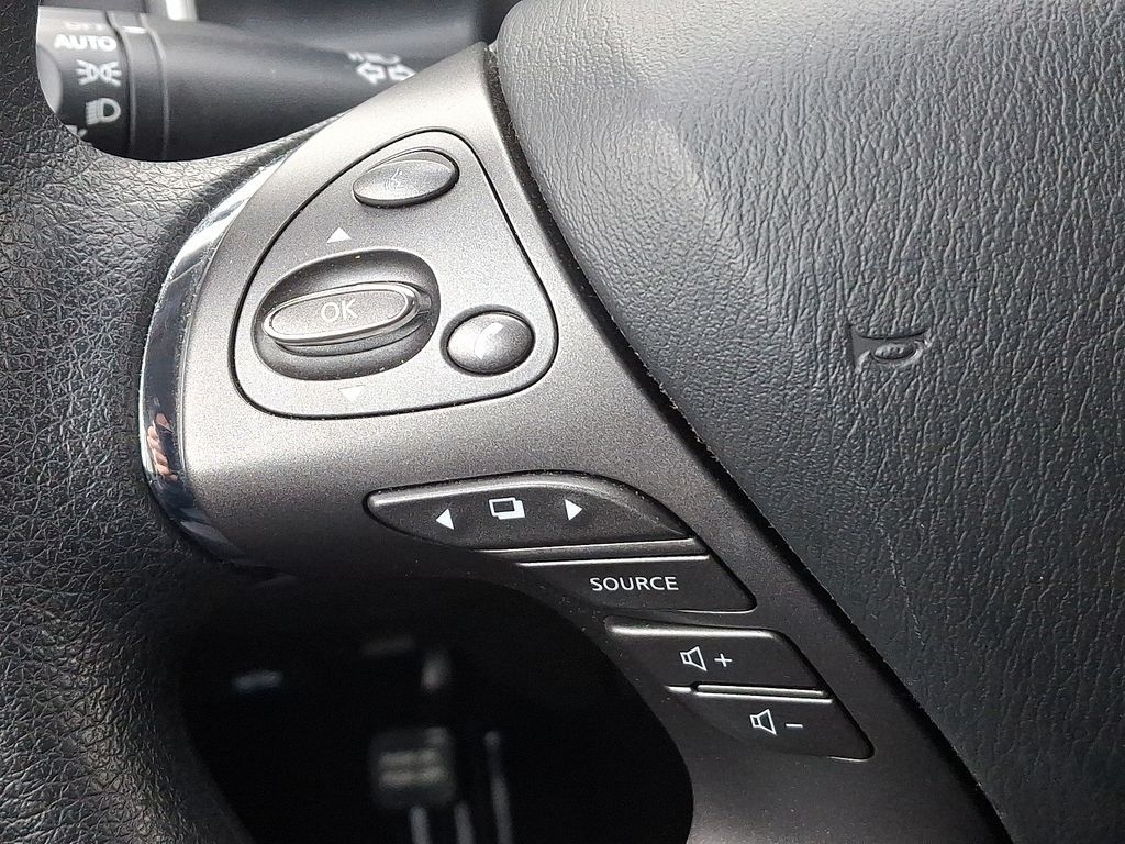 Thumbnail: 2021 Nissan Murano - 21