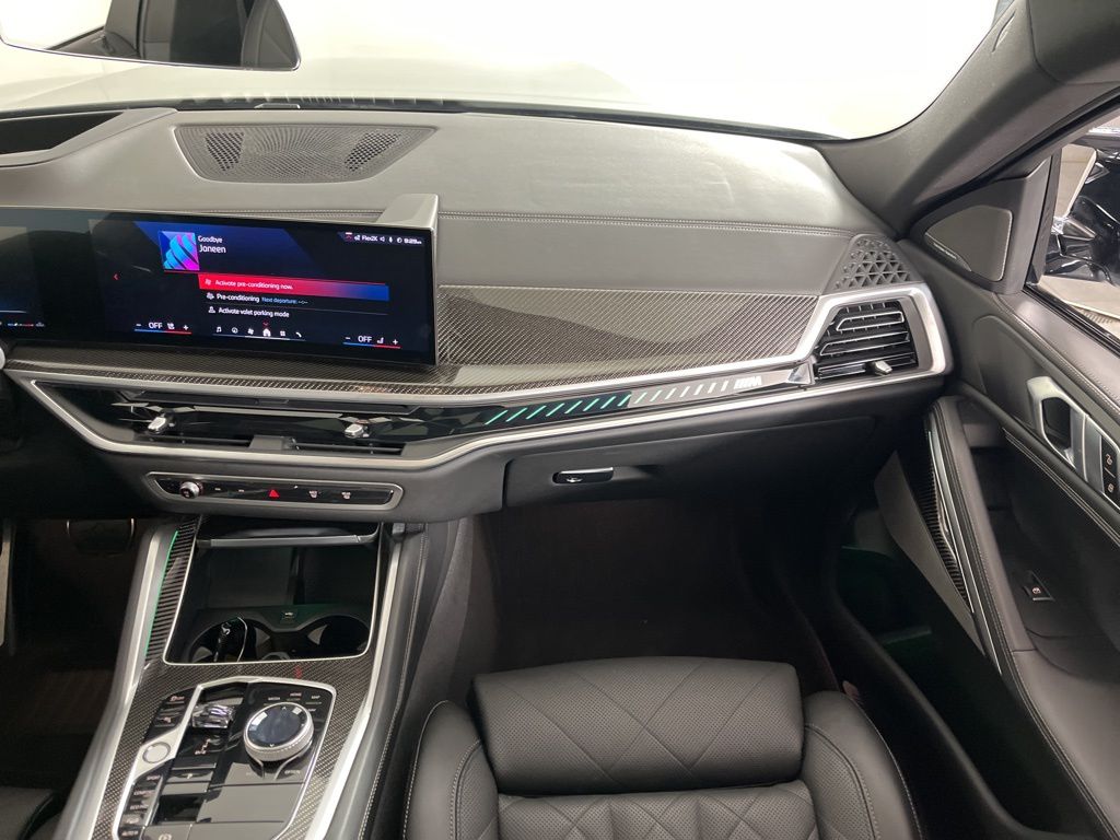 Thumbnail: 2024 BMW X6 - 21