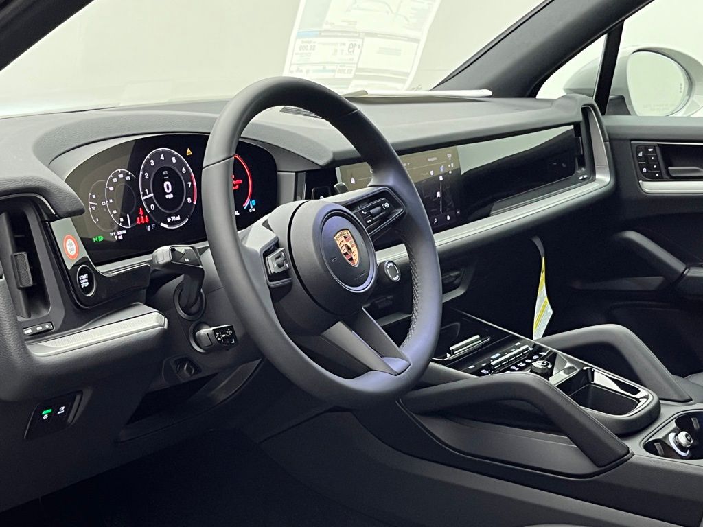 Thumbnail: 2026 Porsche Cayenne - 4