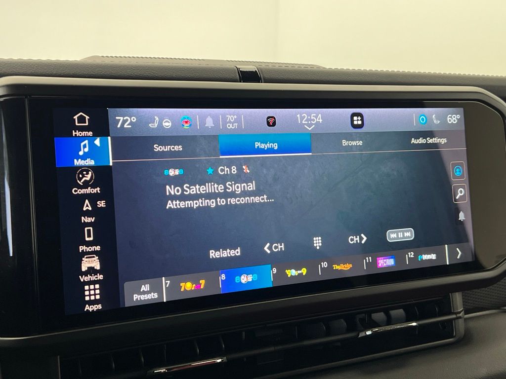 Thumbnail: 2024 Jeep Wrangler - 15