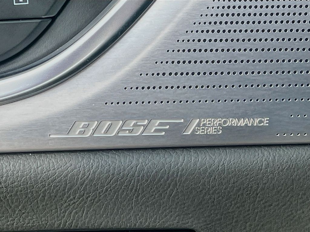 Used 2025 Silver Cadillac Premium Luxury image 19