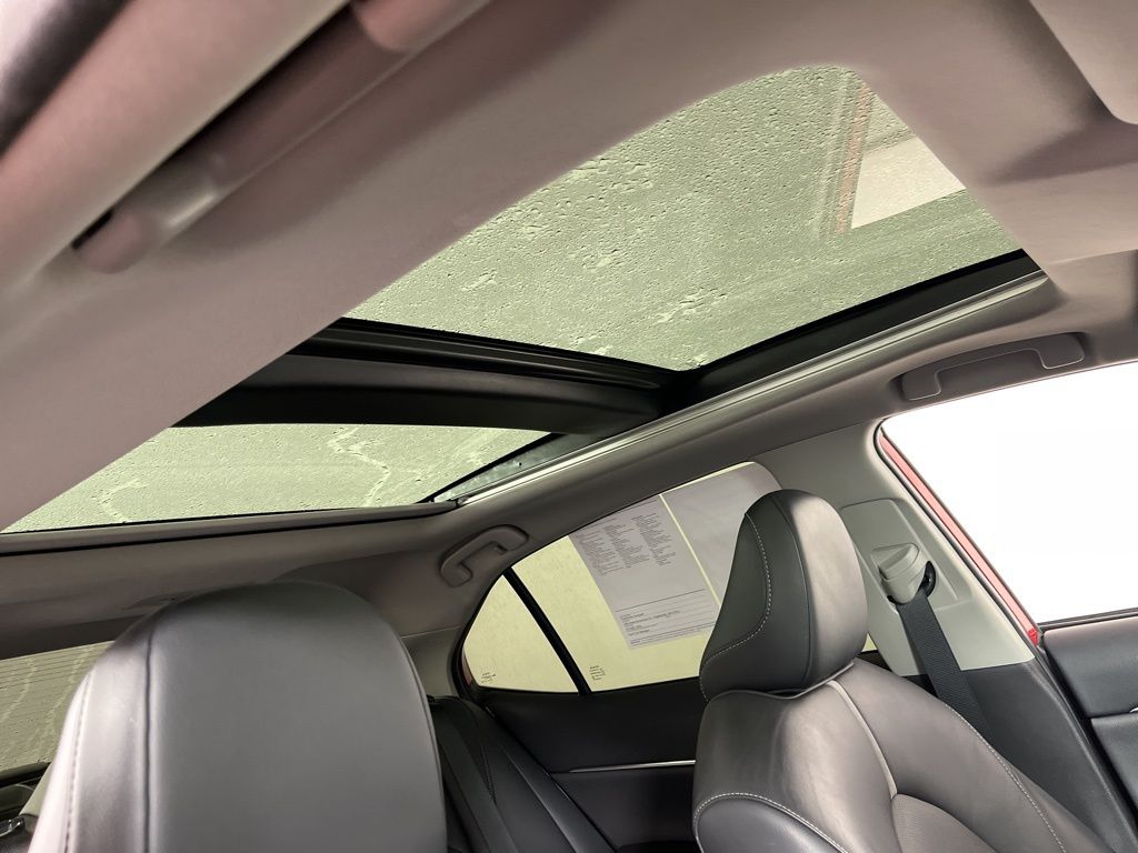 Thumbnail: 2021 Toyota Camry - 6