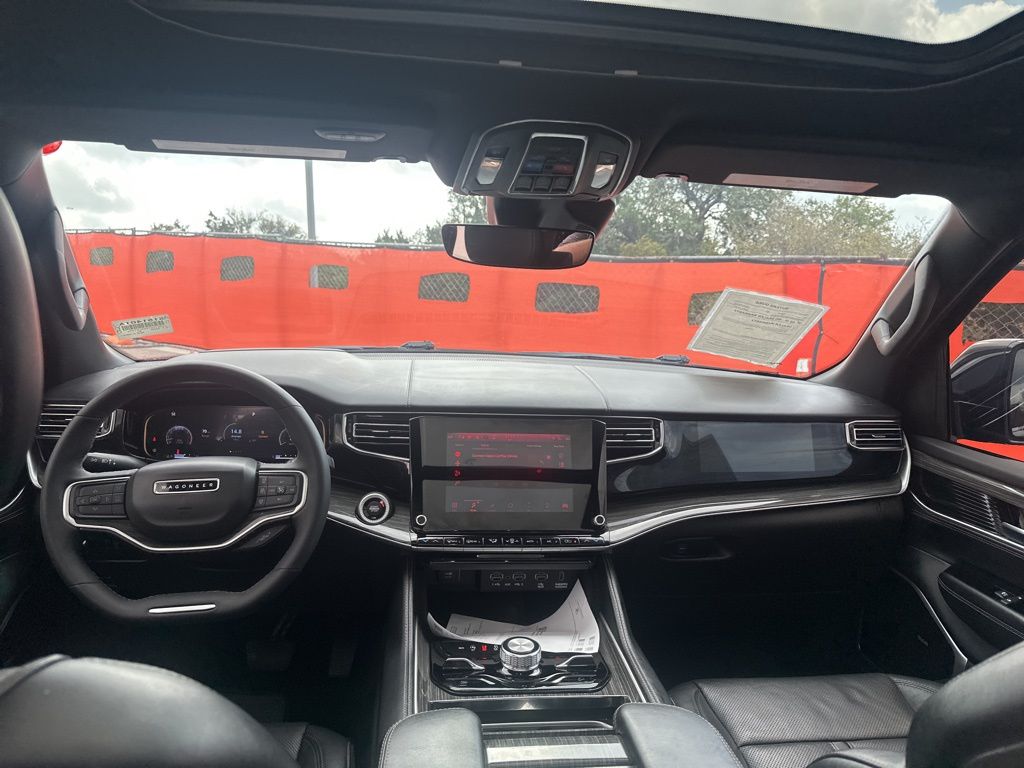 Used Car 2022 Jeep Wagoneer  Series Iii For Sale Under $50,000 In Austin, Texas