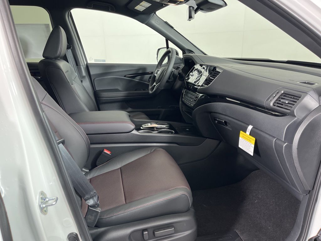 Thumbnail: 2026 Honda Ridgeline - 6