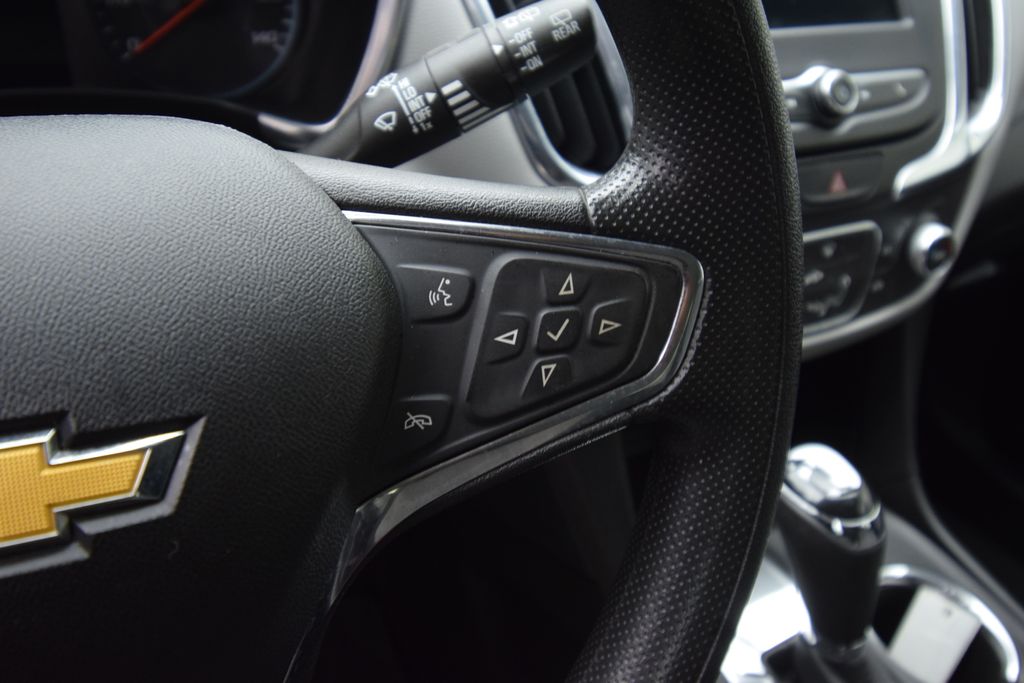 used 2019 Chevrolet Equinox car, priced at $13,700