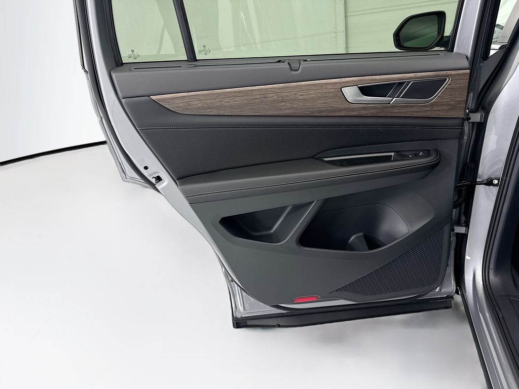 Thumbnail: 2026 Volkswagen Atlas - 25