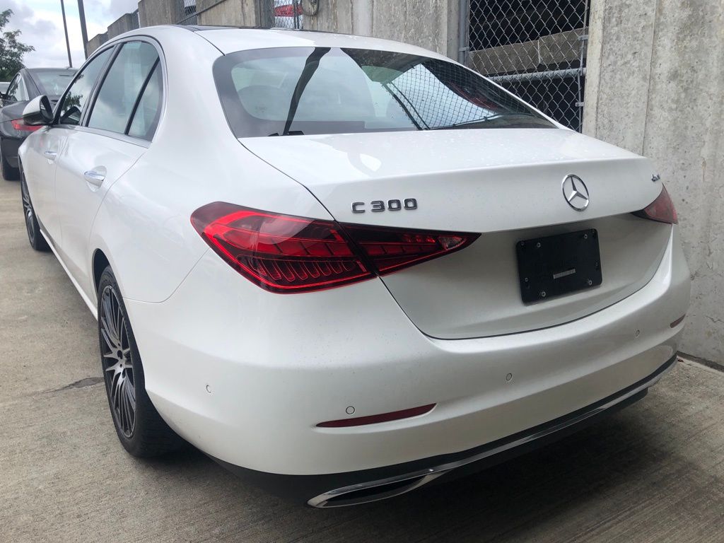 Thumbnail: 2023 Mercedes-Benz C-Class - 6