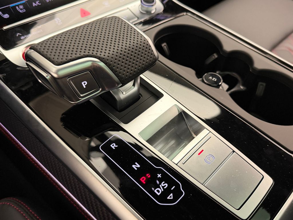 Thumbnail: 2026 Audi SQ8 - 28