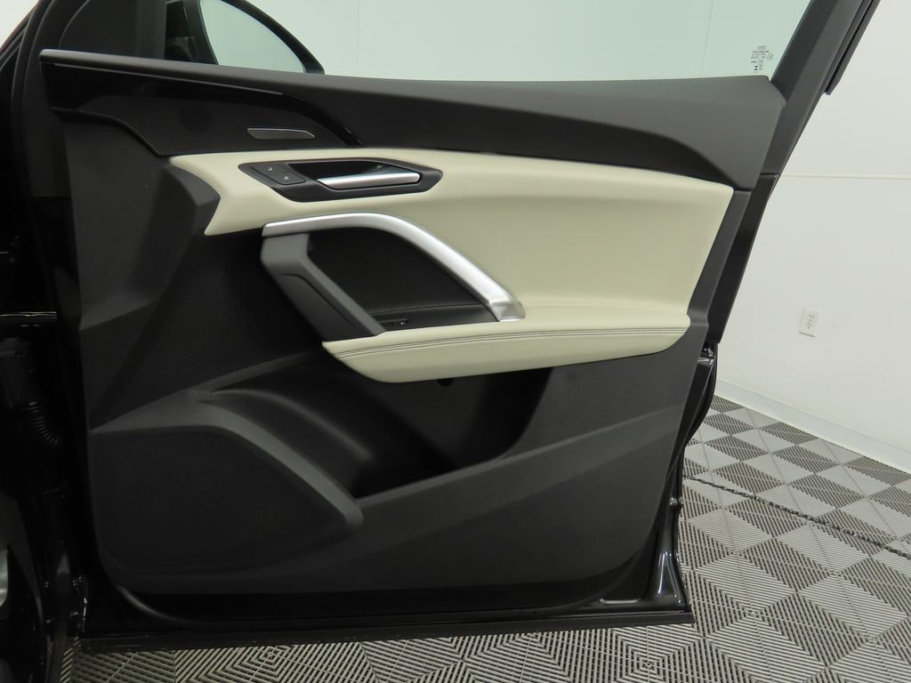 2025 Audi Q5 Premium 27