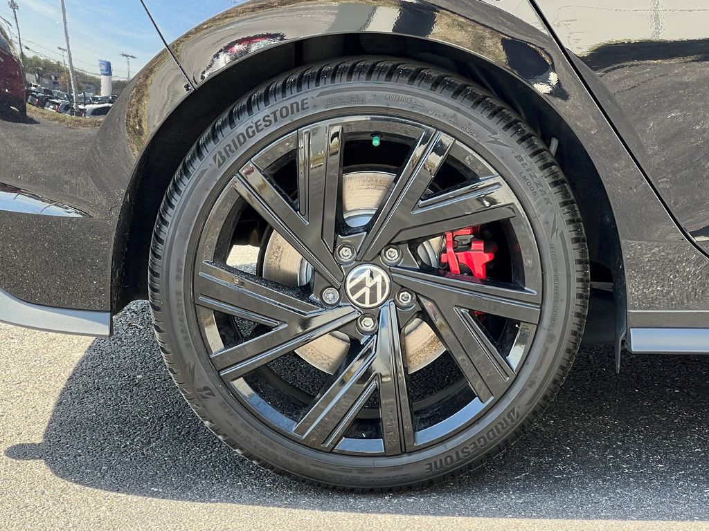 2022 Volkswagen Golf GTI 2.0T SE