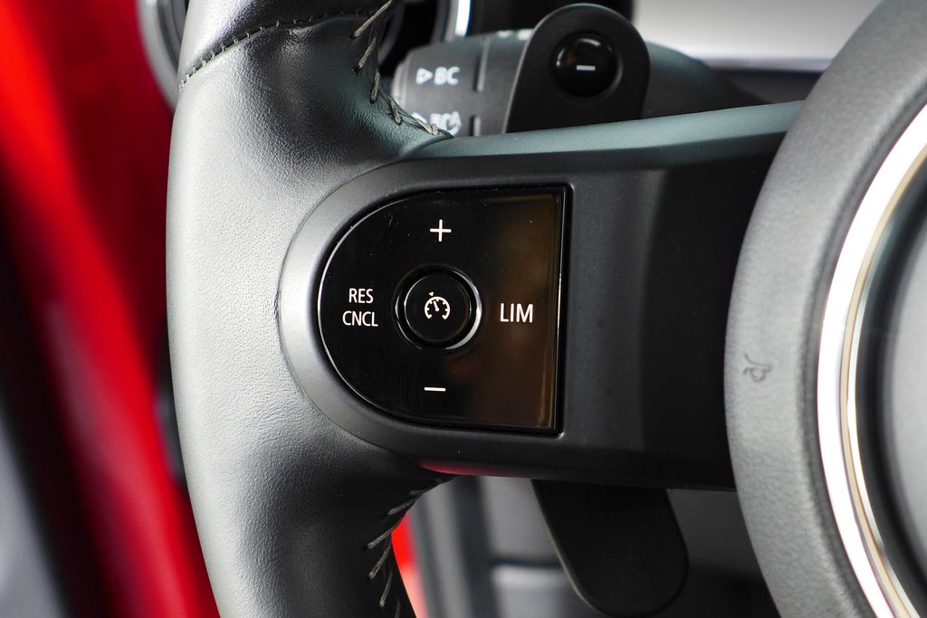 Thumbnail: 2023 MINI Cooper - 29