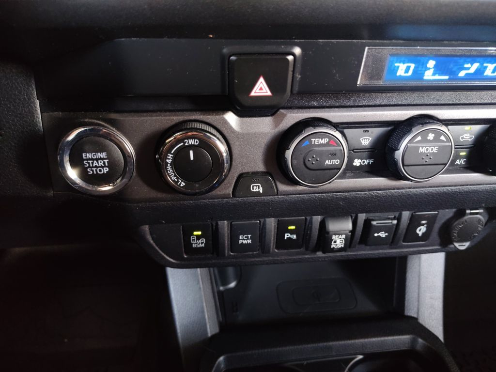 Used Car 2021 Toyota Tacoma  Trd Off-road For Sale Under $40,000 In Austin, Texas