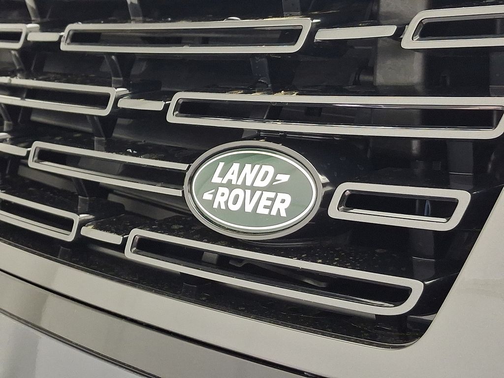 Thumbnail: 2026 Land Rover Range Rover - 23