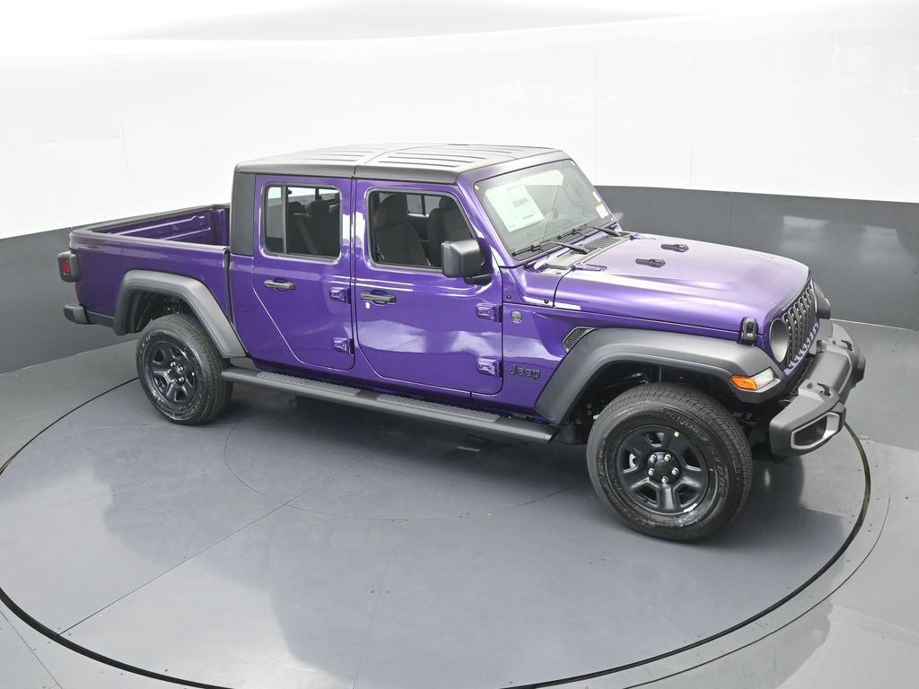 New 2026 reign Jeep Sport image 45