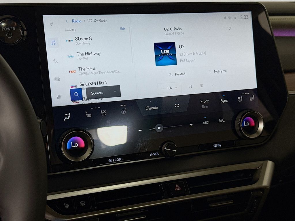 2025 Lexus RX  11