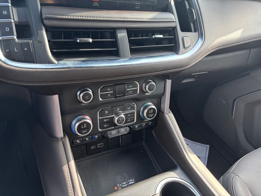 2024 GMC Yukon XL SLT Black at Big Star Buick GMC