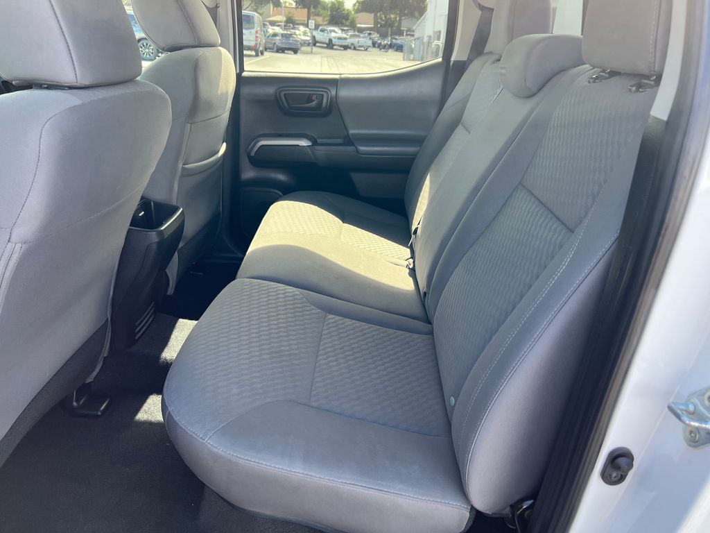 Thumbnail: 2023 Toyota Tacoma - 29