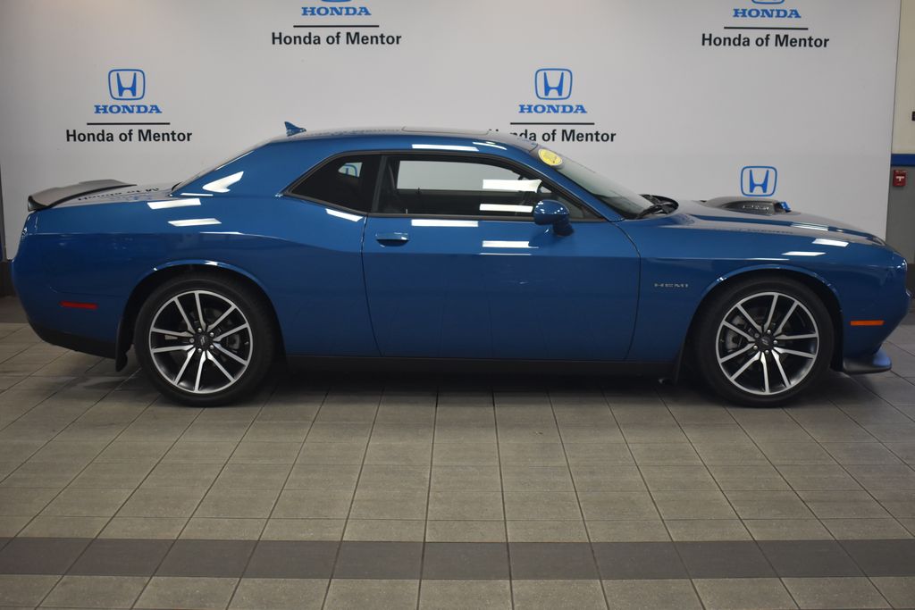 Thumbnail: 2022 Dodge Challenger - 7