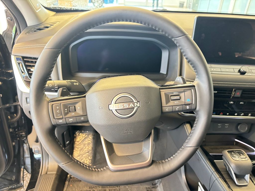 2025 Nissan Rogue Platinum