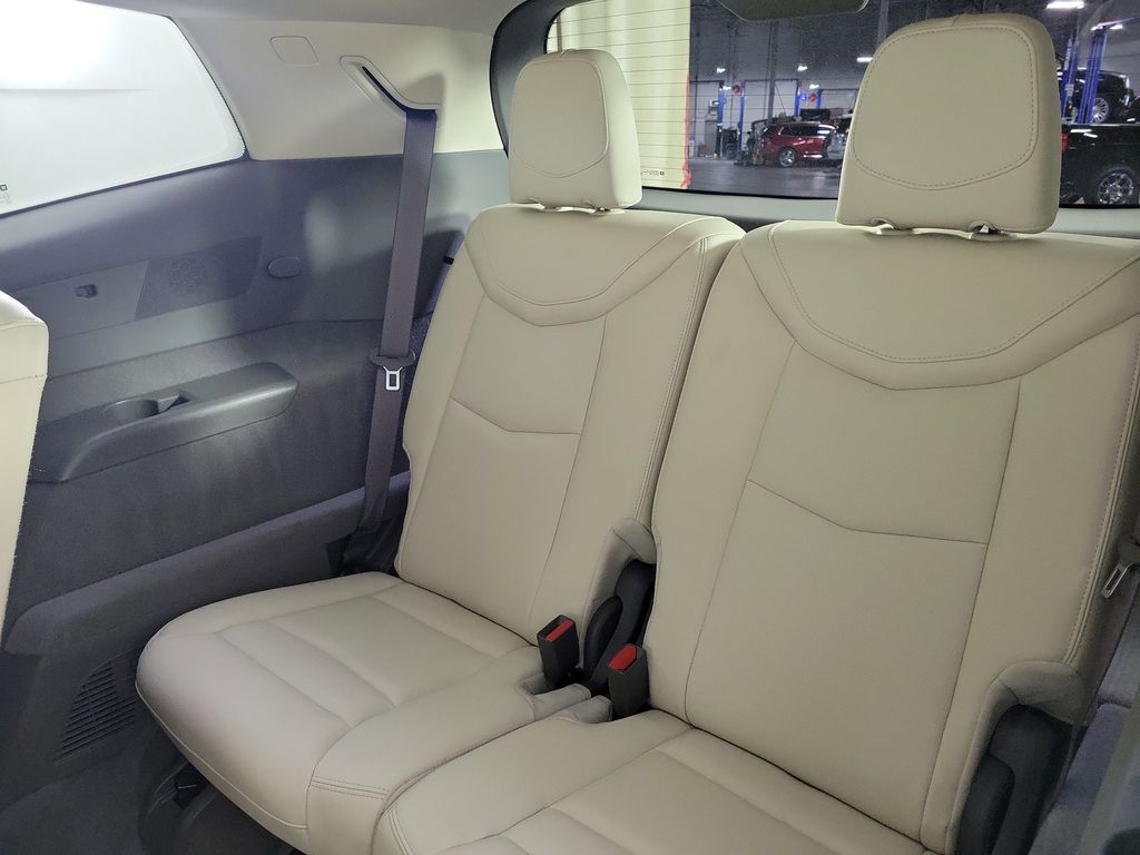 2023 Cadillac XT6 Premium Luxury - 10