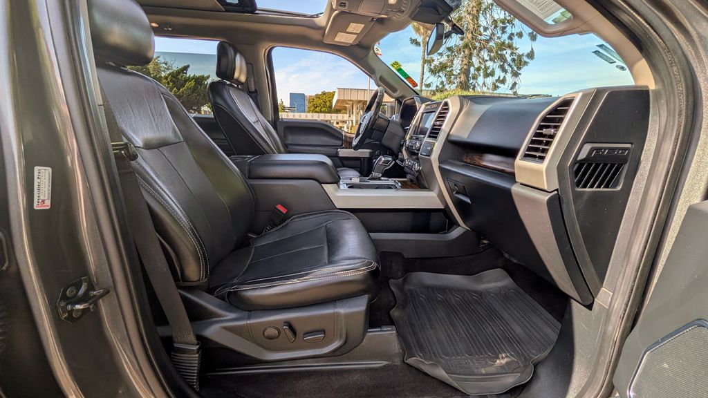 Used 2019 Ford F-150 Lariat 4D SuperCrew