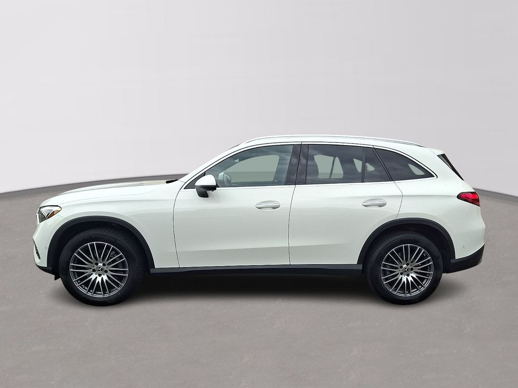 Thumbnail: 2026 Mercedes-Benz GLC - 7