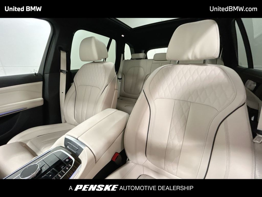 Thumbnail: 2024 BMW X5 - 13
