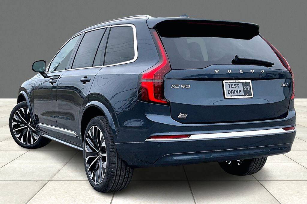 2026 Volvo XC90 Ultra - Photo 12