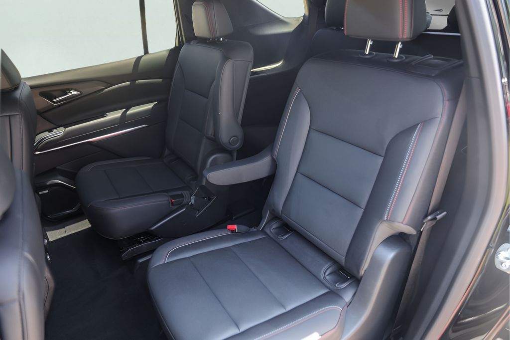 Used Car 2025 Chevrolet Traverse  Z71 For Sale Under $50,000 In Austin, Texas