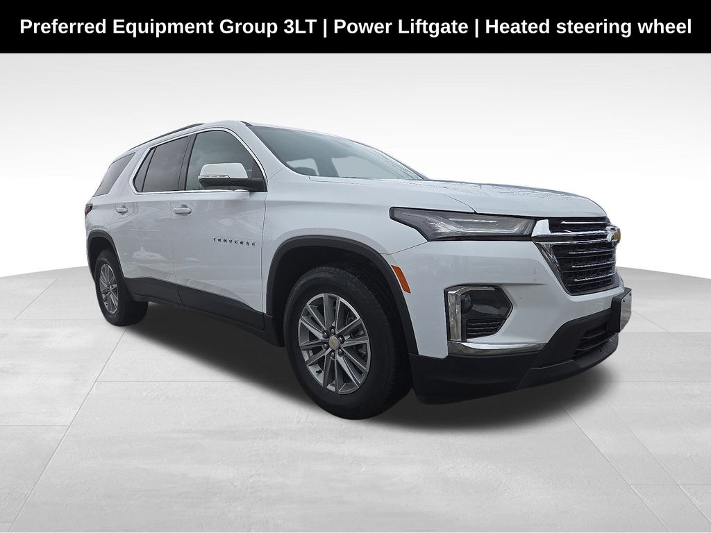 2023 Chevrolet Traverse LT Leather