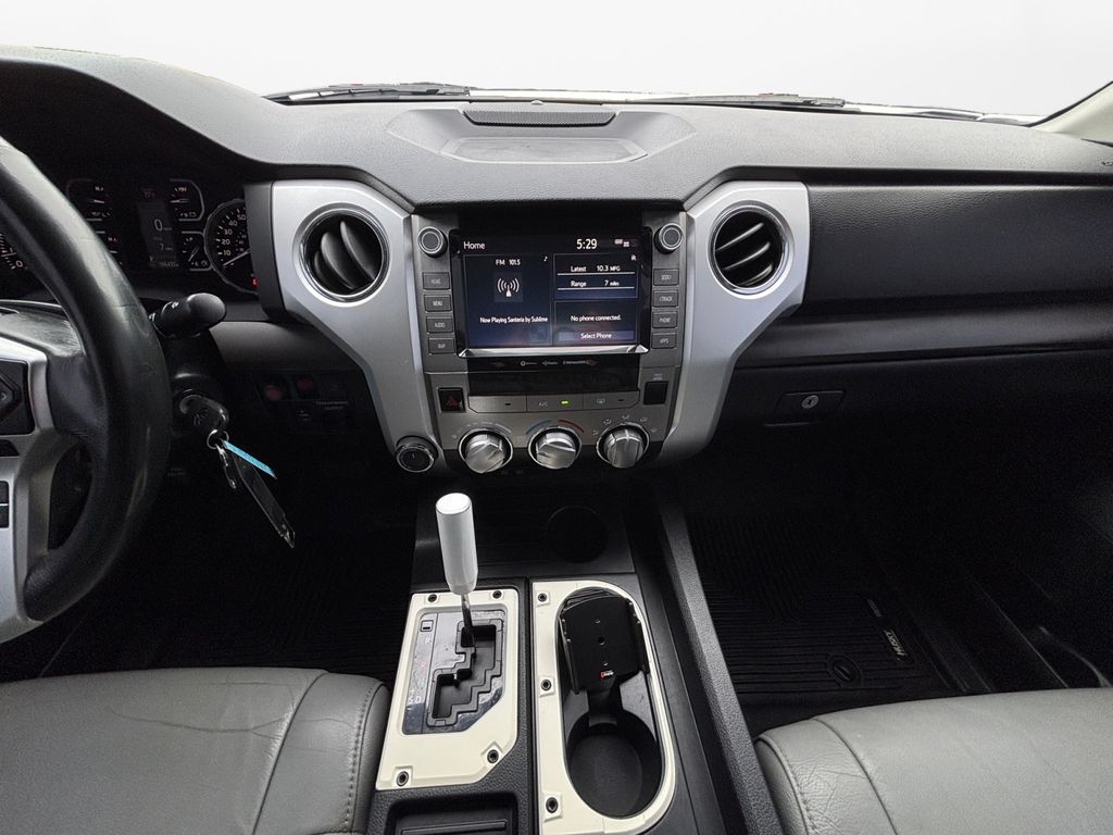 Used Car 2020 Toyota Tundra  Sr5 For Sale Under $30,000 In Austin, Texas