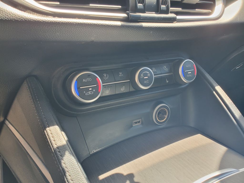 2021 Alfa Romeo Stelvio - $16,488