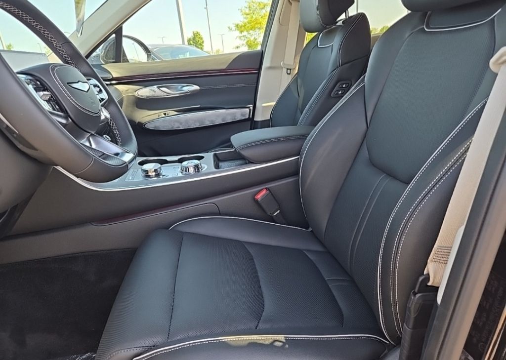 2026 Genesis GV70 Advanced 16