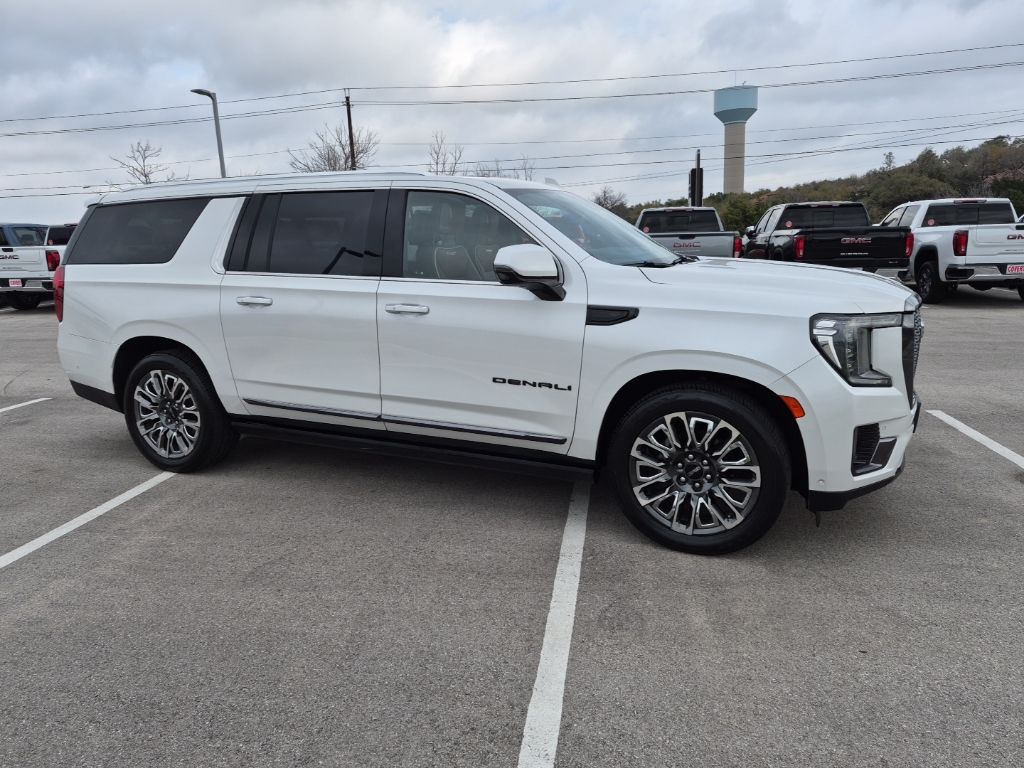 Used Car 2023 Gmc Yukon Xl  Denali Ultimate For Sale Under $70,000 In Austin, Texas